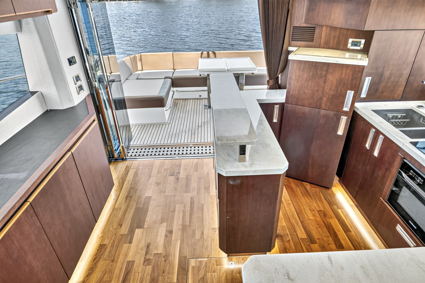 56ft Galeon Yacht For Sale