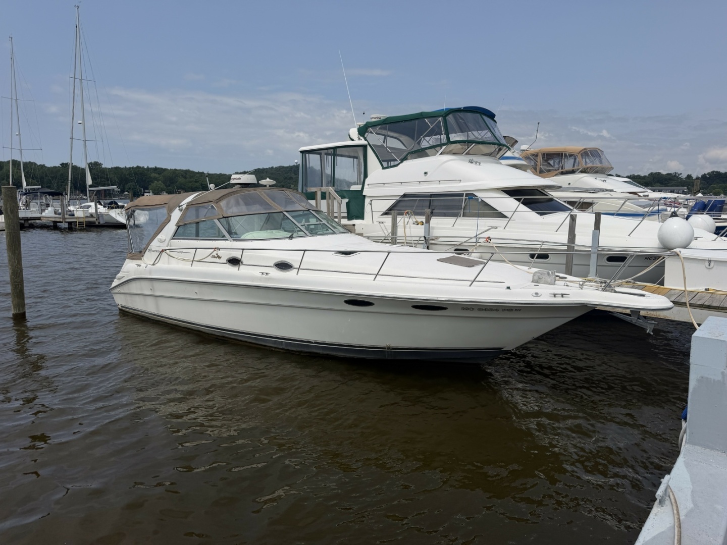 1996 Sea Ray 330 Sundancer