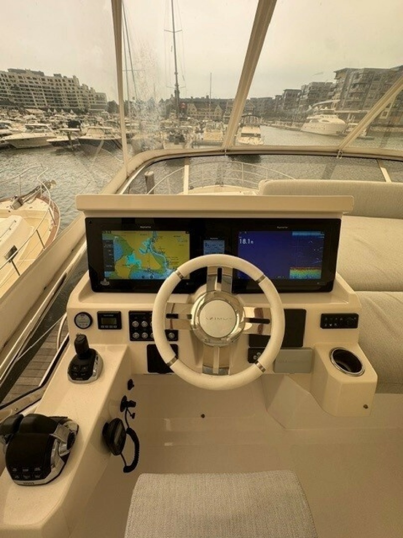 Azimut 50FLY Yacht For Sale