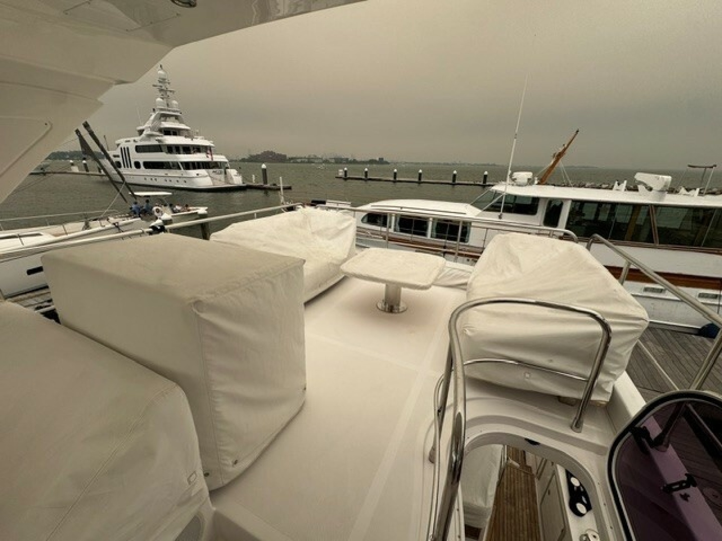 Azimut 50FLY Yacht For Sale