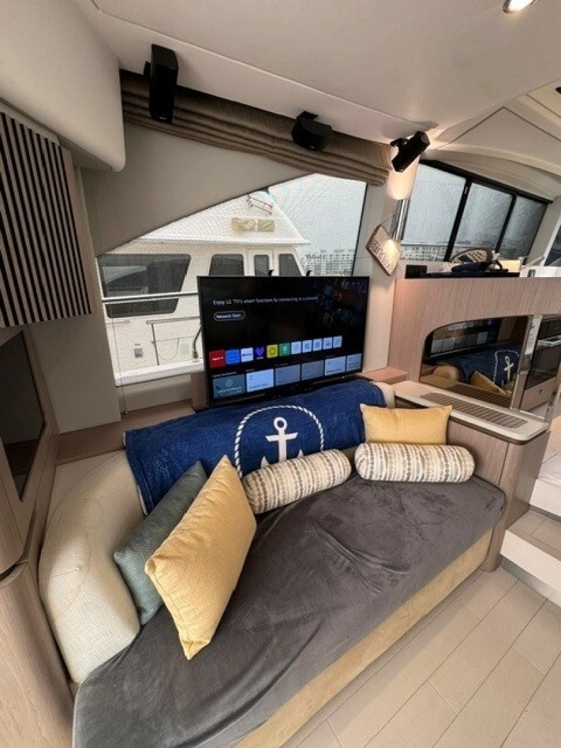 Azimut 50FLY Yacht For Sale