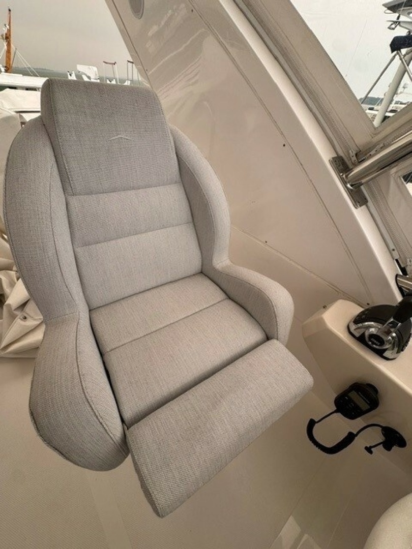 Azimut 50FLY Yacht For Sale