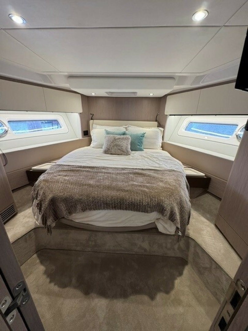 Azimut 50FLY Yacht For Sale