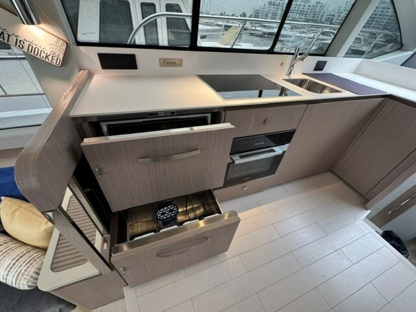Azimut 50FLY Yacht For Sale