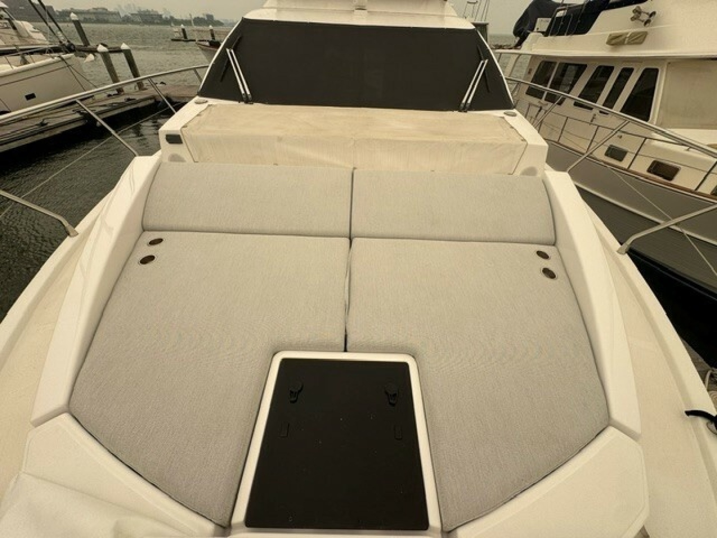 Azimut 50FLY Yacht For Sale