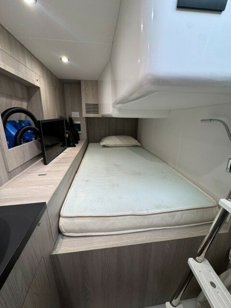 Azimut 50FLY Yacht For Sale
