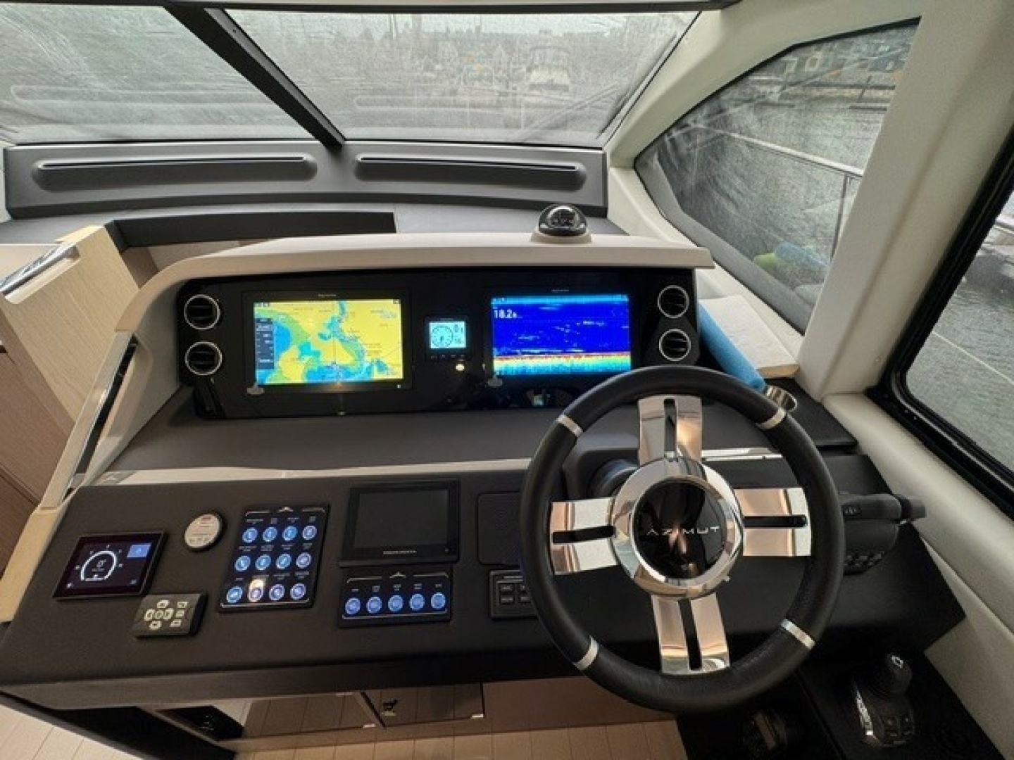 Azimut 50FLY Yacht For Sale