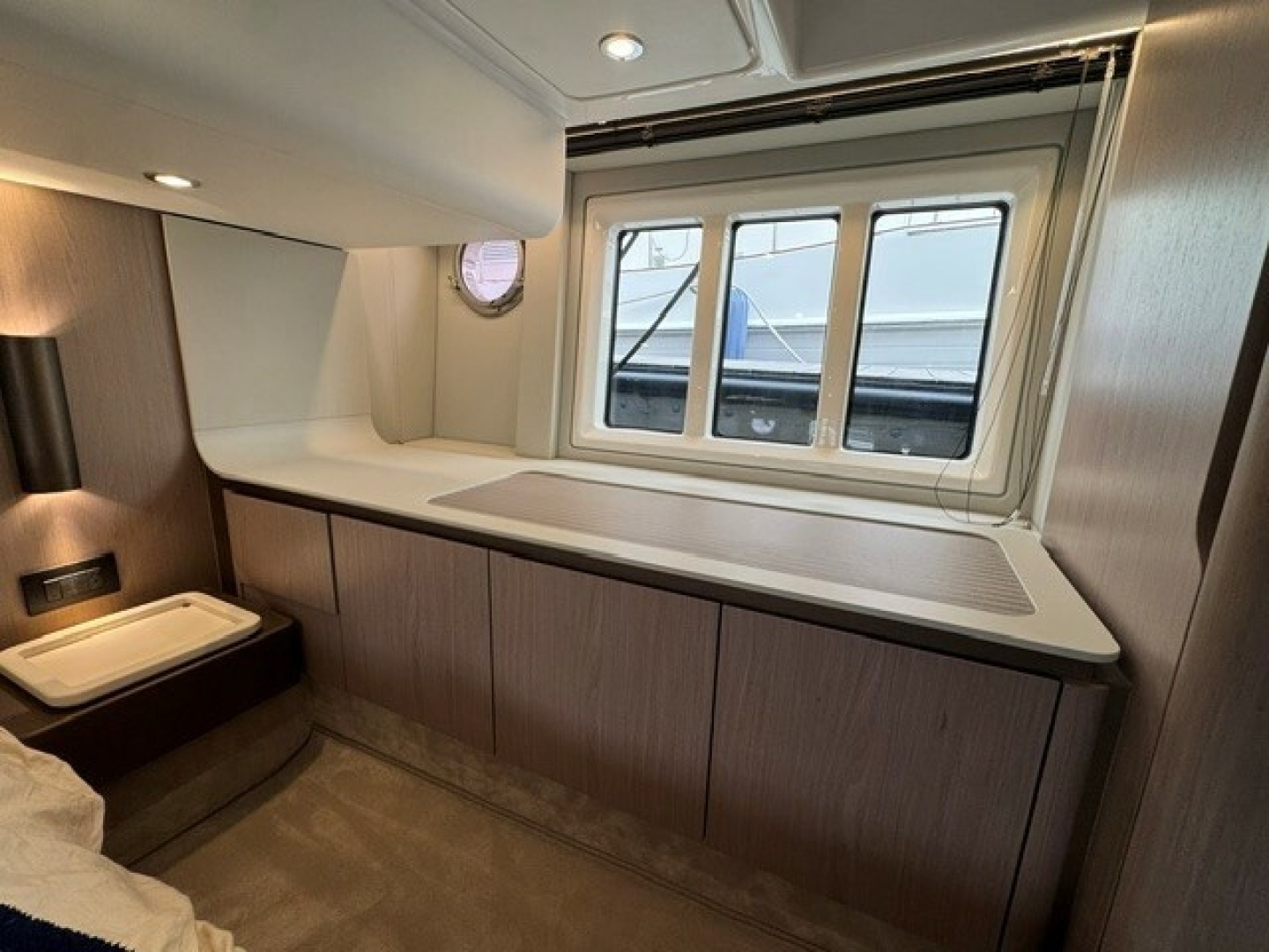Azimut 50FLY Yacht For Sale
