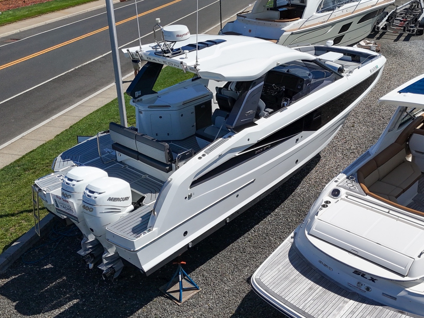 Galeon 325 GTO Yacht For Sale