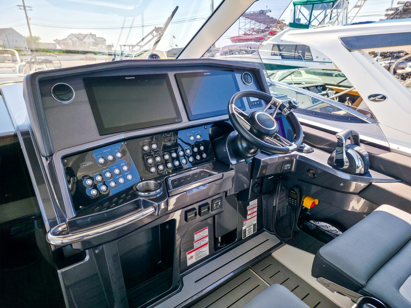 Galeon 325 GTO Yacht For Sale