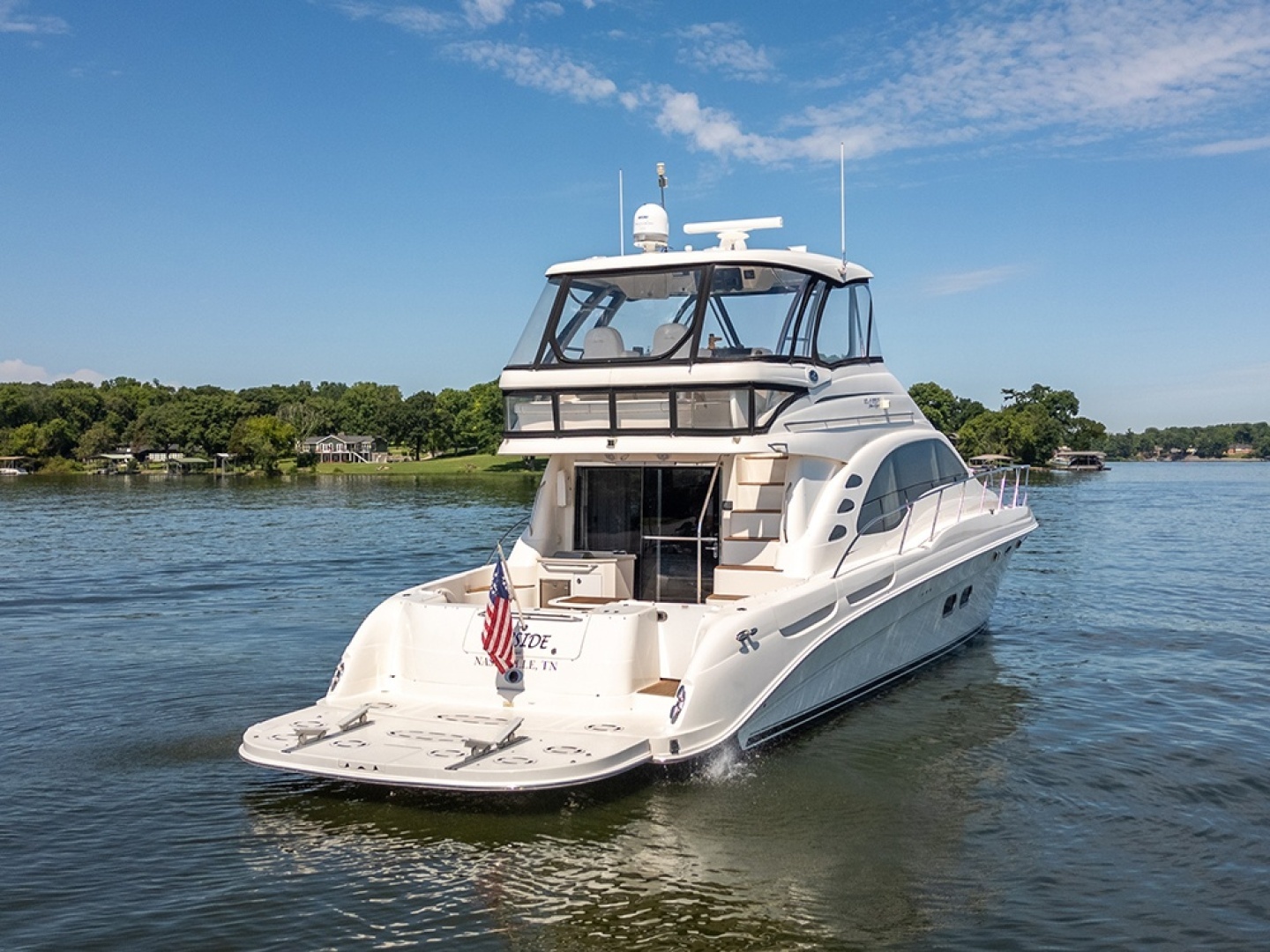 Sea Ray 580 Sedan Bridge Yacht For Sale