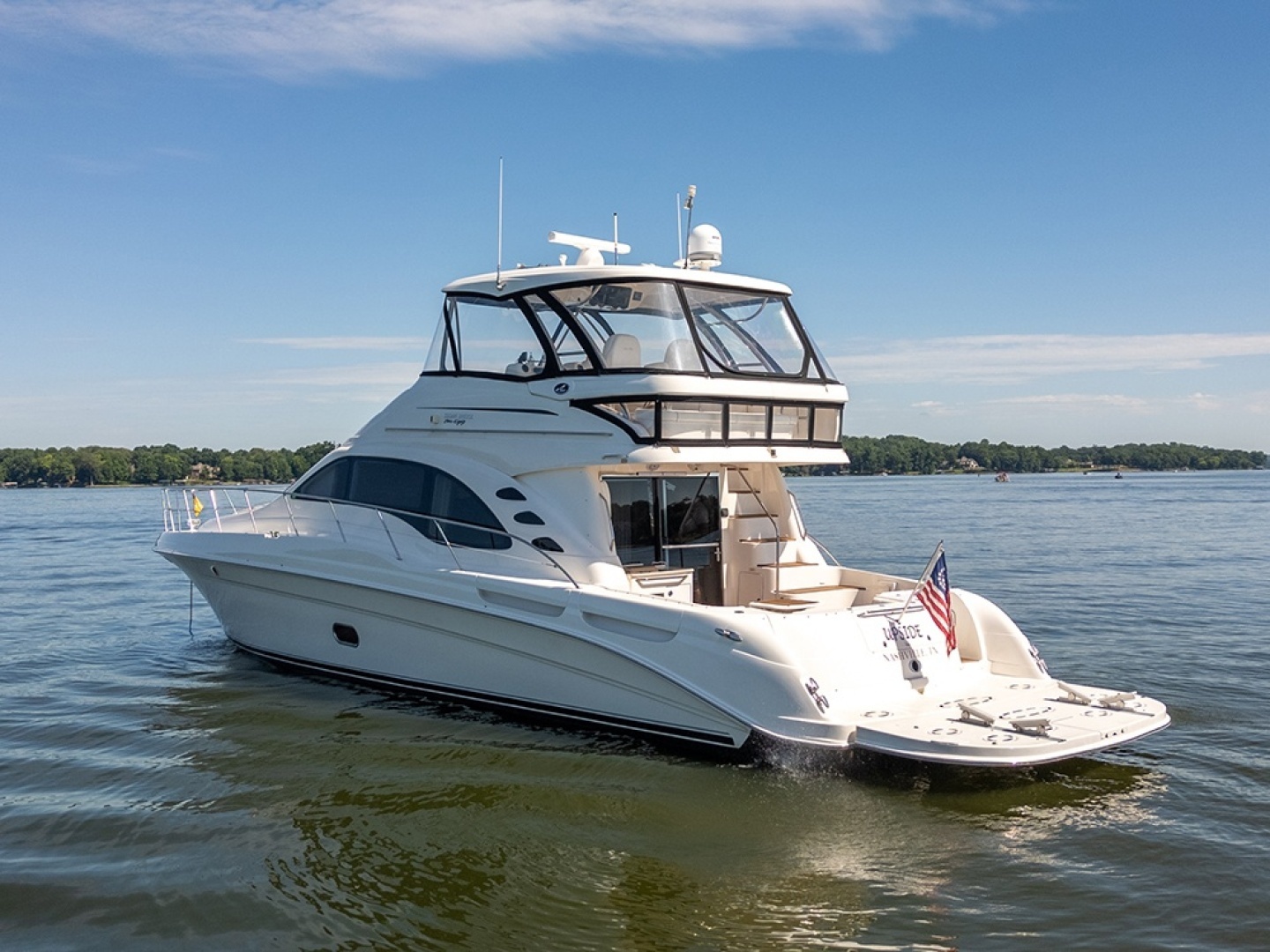 Sea Ray 580 Sedan Bridge Yacht For Sale