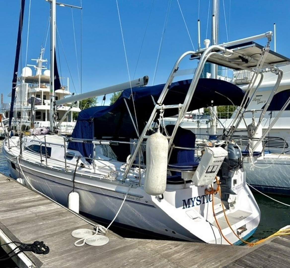 2022 Catalina 355