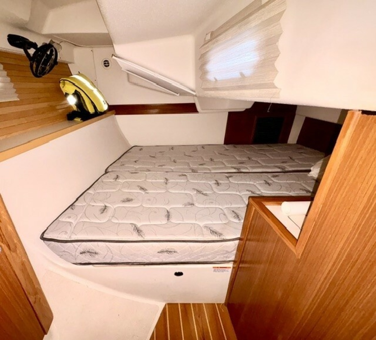 Catalina 355 Yacht For Sale