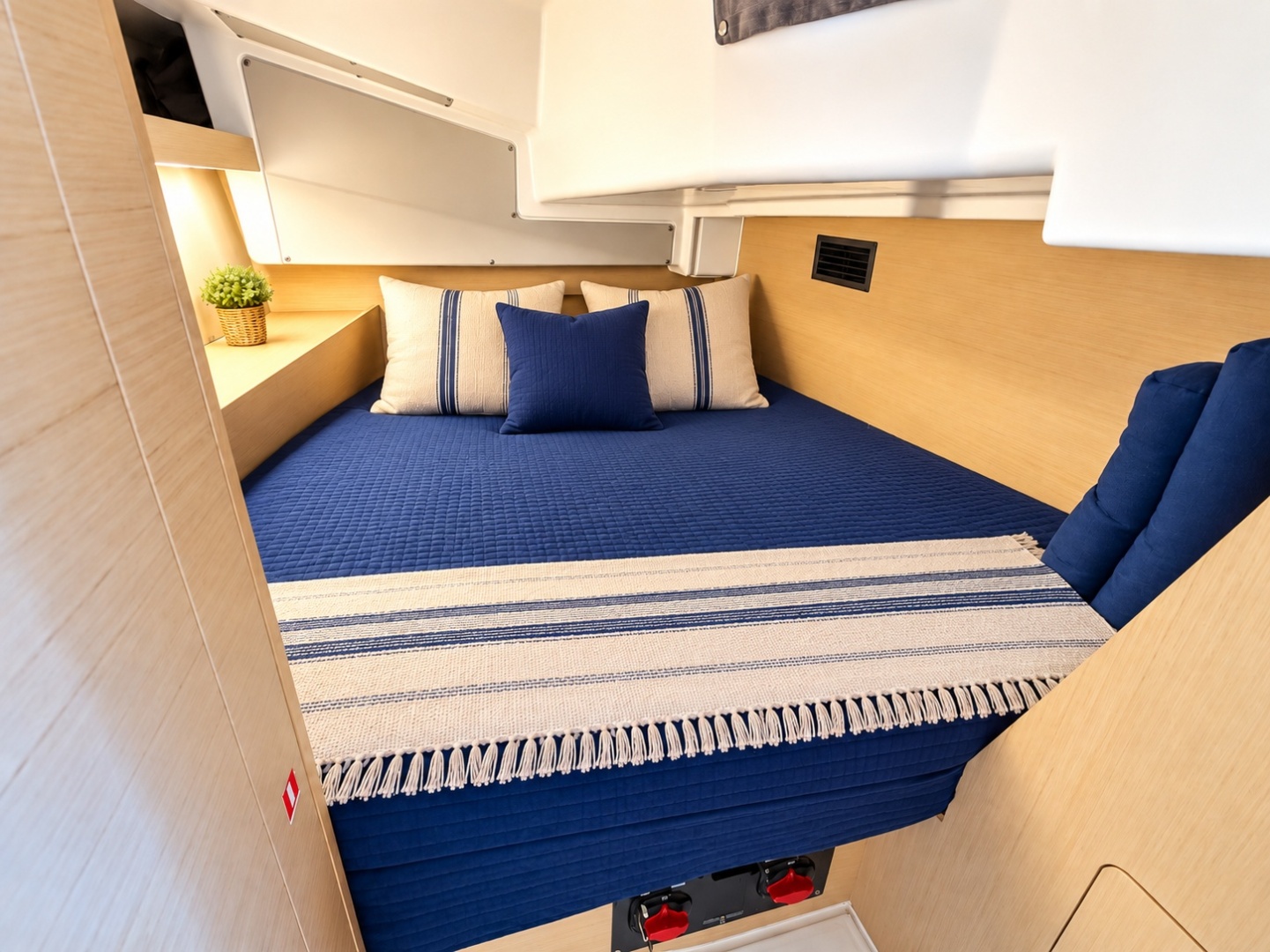 Lady Balkam 34ft Beneteau Yacht For Sale