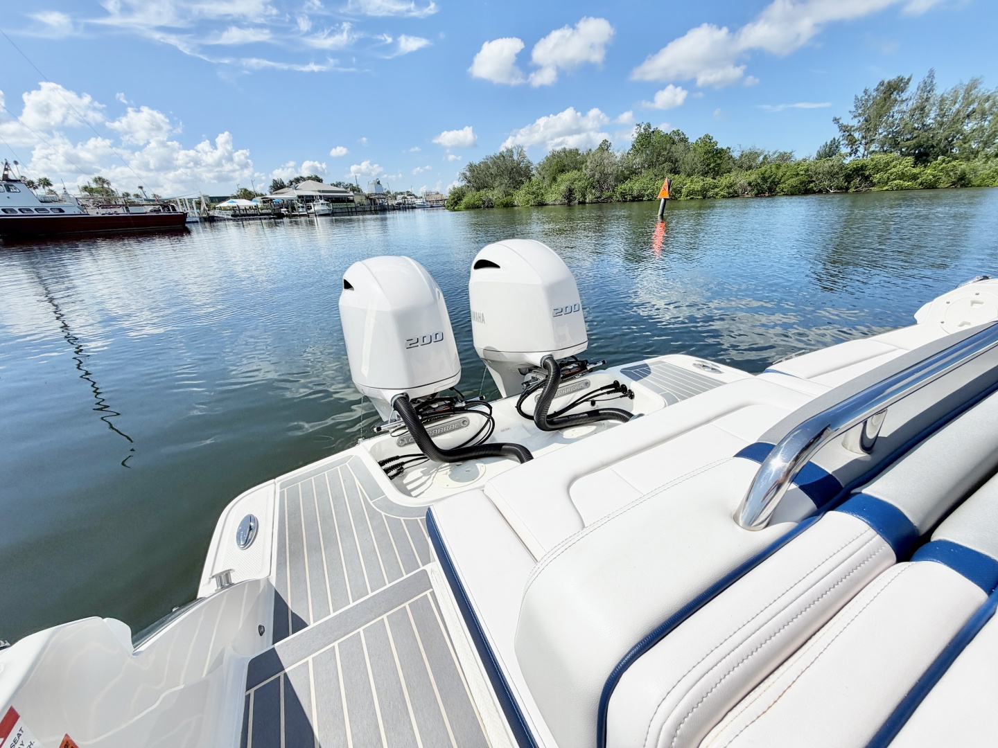 28ft Chaparral Yacht For Sale 28ft Chaparral Yacht For Sale