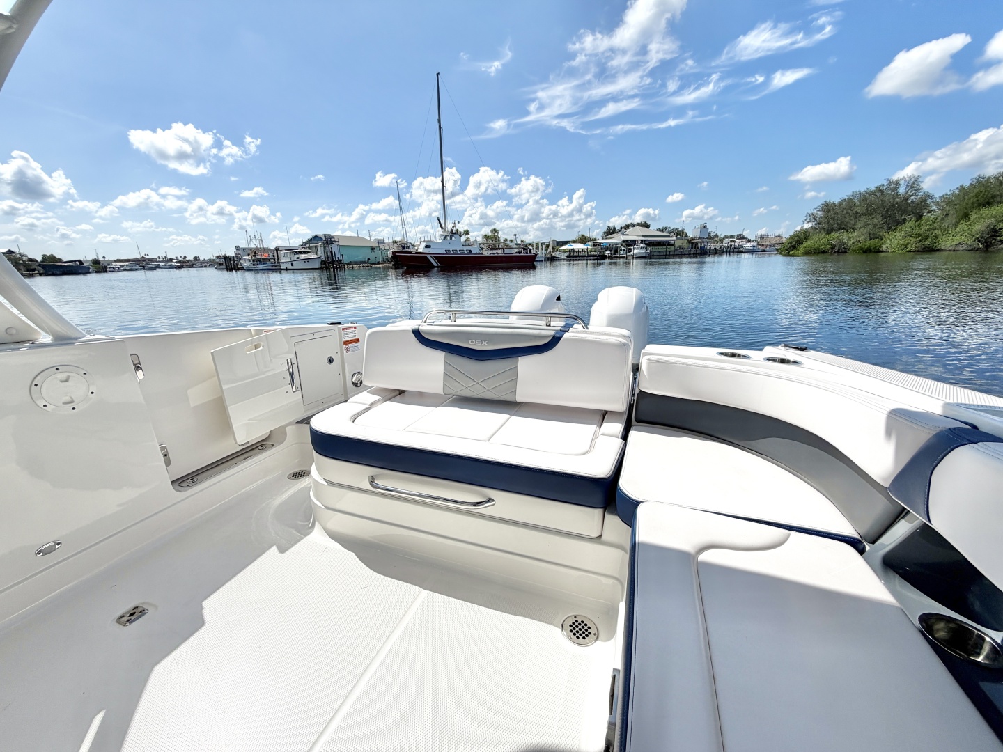 28ft Chaparral Yacht For Sale 28ft Chaparral Yacht For Sale