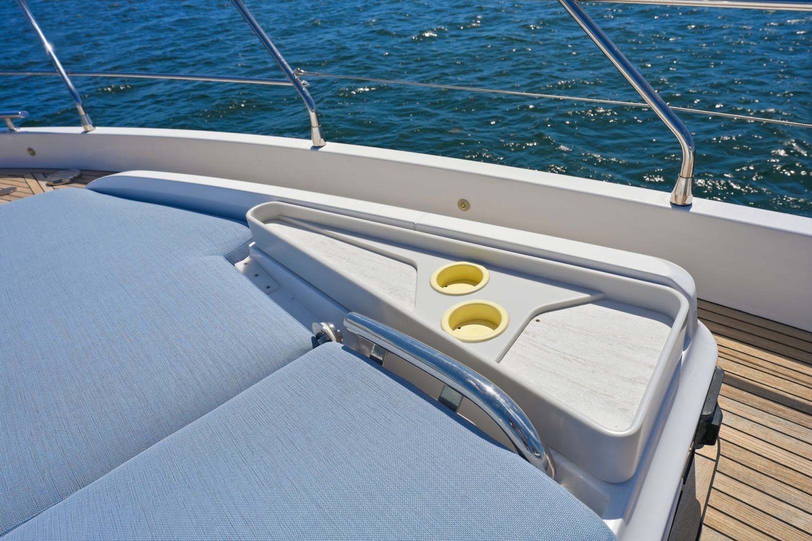 2025 Azimut 68 FLY