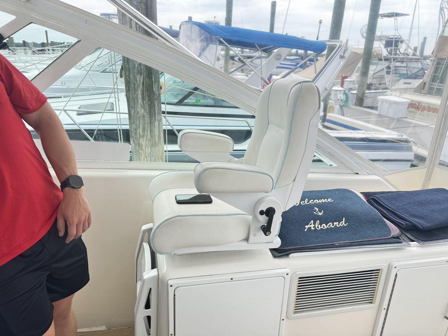 2005 Cabo 40 Express