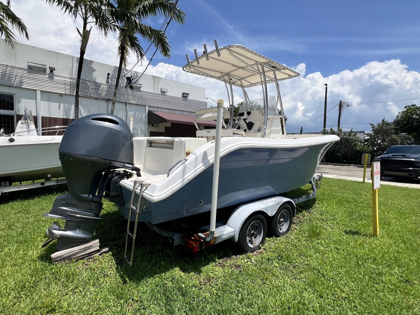 22ft Cobia Yacht For Sale
