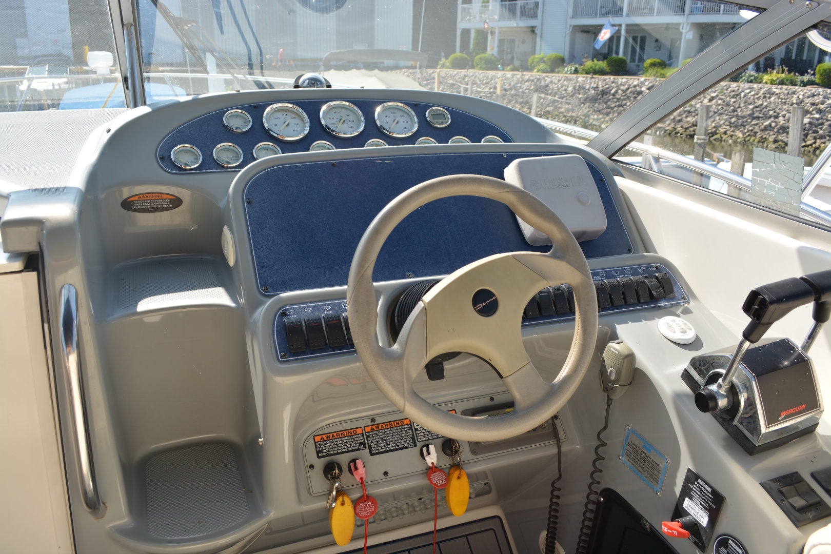 Waves of Blue 30ft Bayliner Yacht For Sale