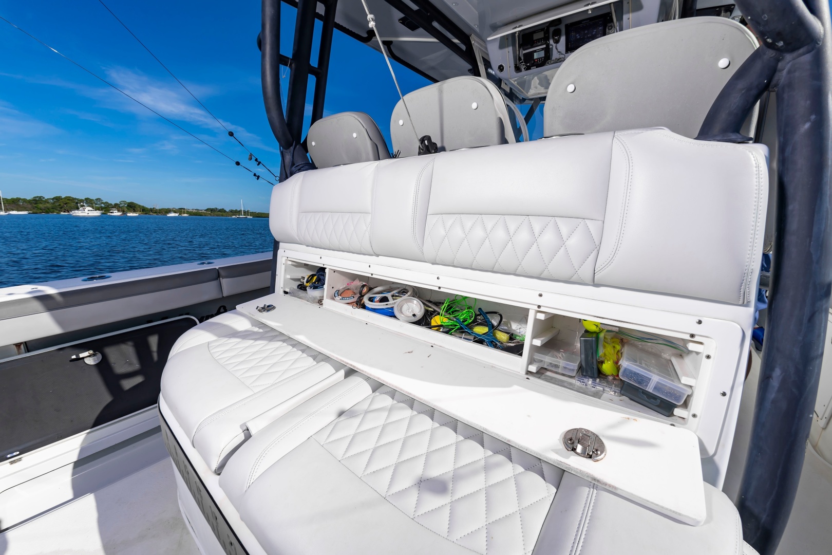 39ft Yellowfin Yacht For Sale