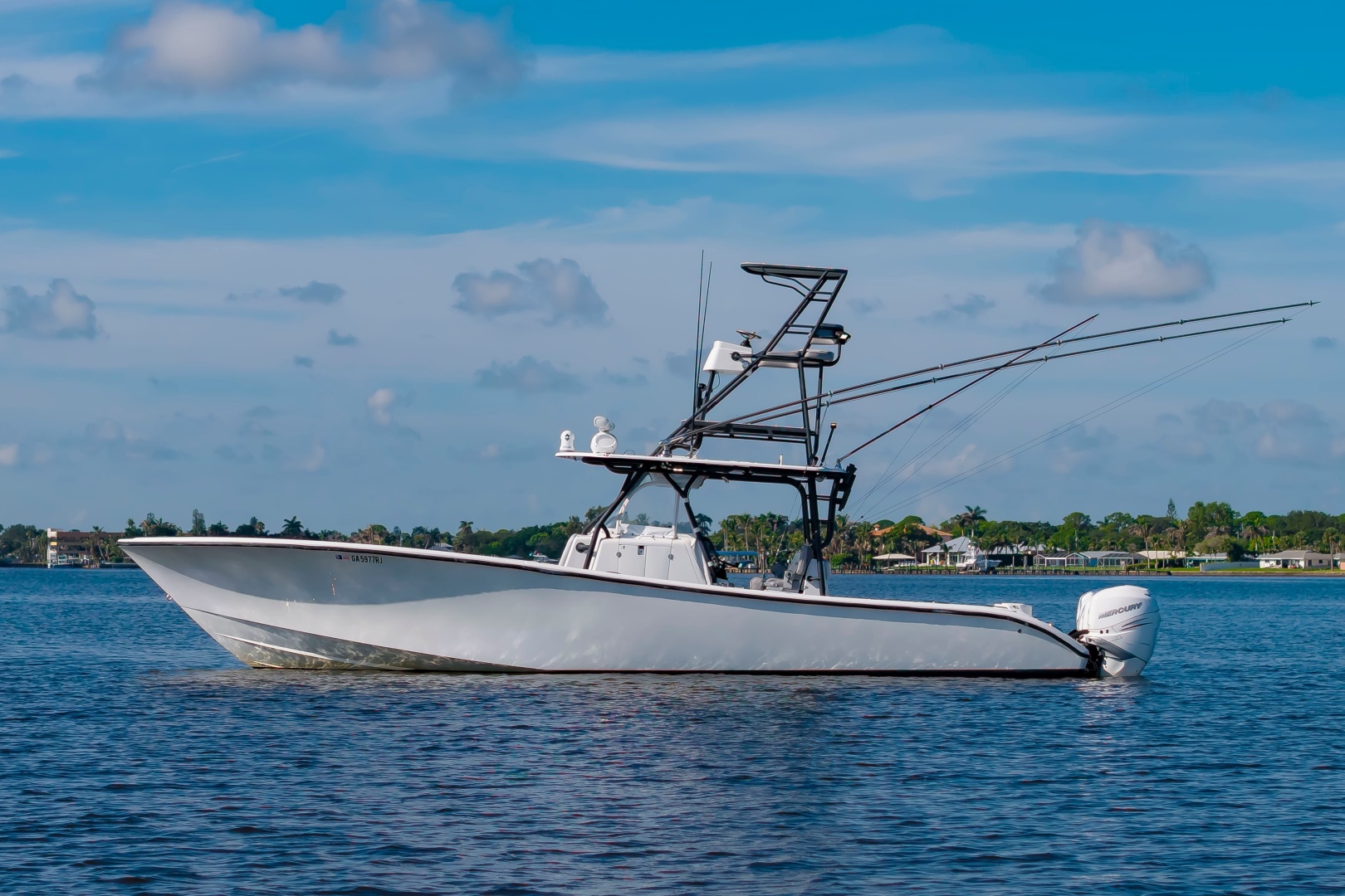 39ft Yellowfin Yacht For Sale