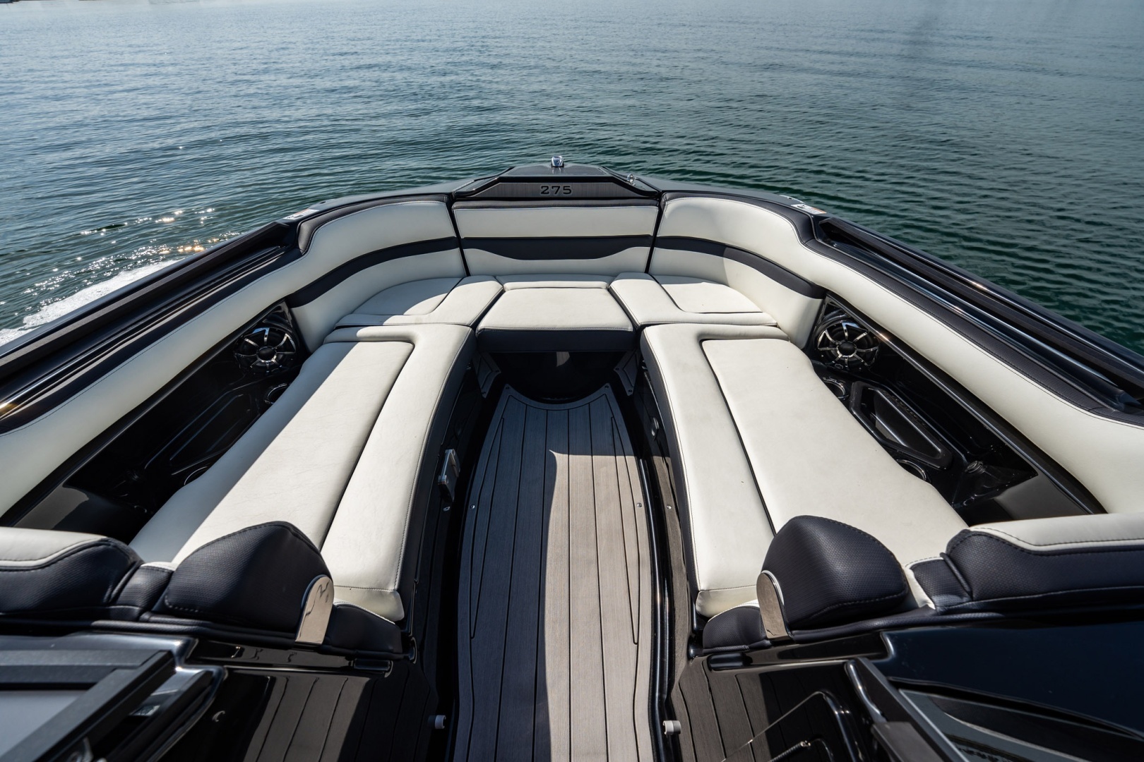 2025 Yamaha Boats 275SD