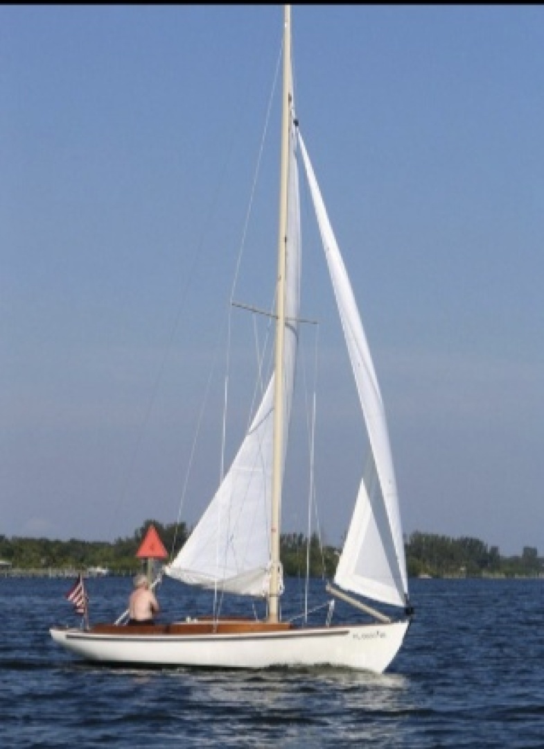 26' | 2003 | Herreshoff Alerion 26