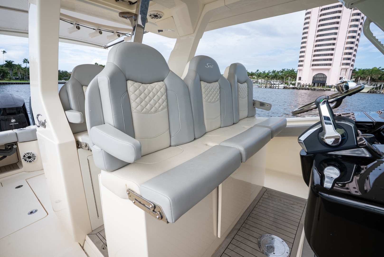 42ft Scout Yacht For Sale