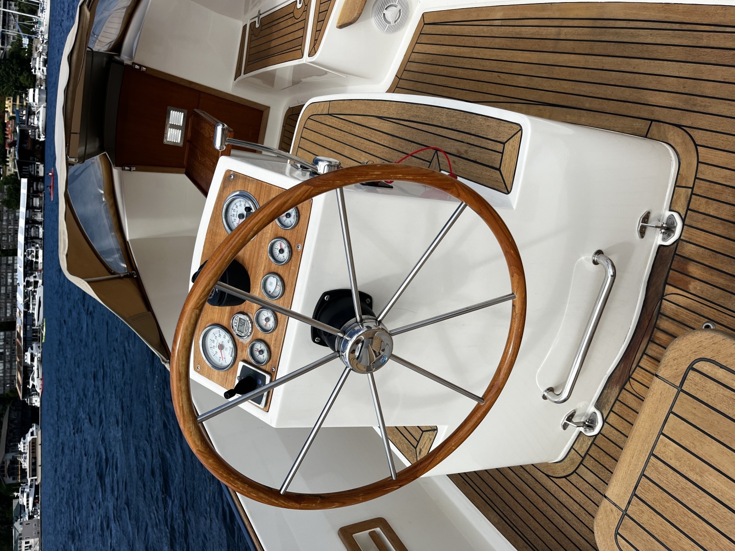 LA FENICE 28ft AdmiralsTender Yacht For Sale LA FENICE 28ft AdmiralsTender Yacht For Sale