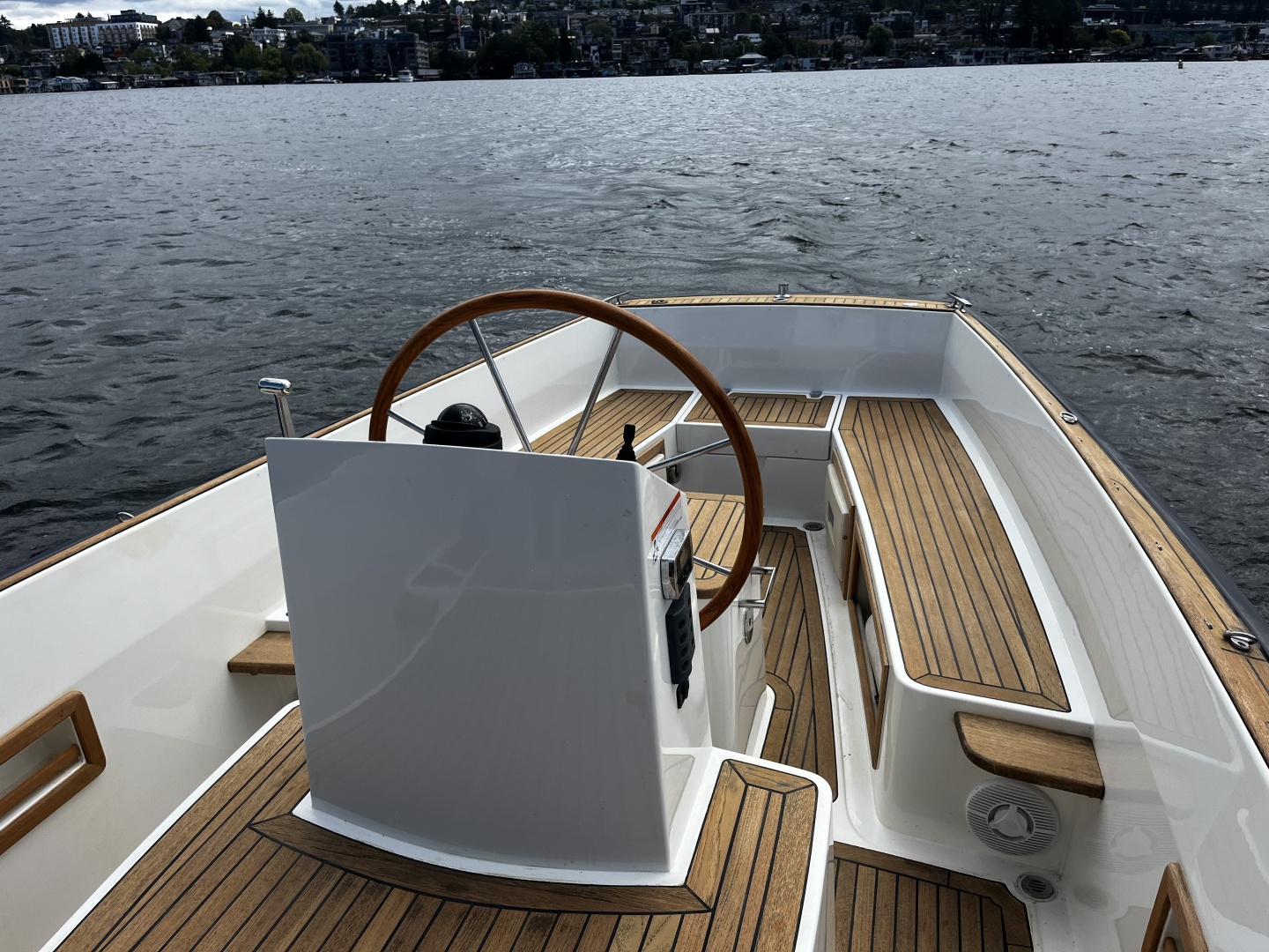 LA FENICE 28ft AdmiralsTender Yacht For Sale LA FENICE 28ft AdmiralsTender Yacht For Sale