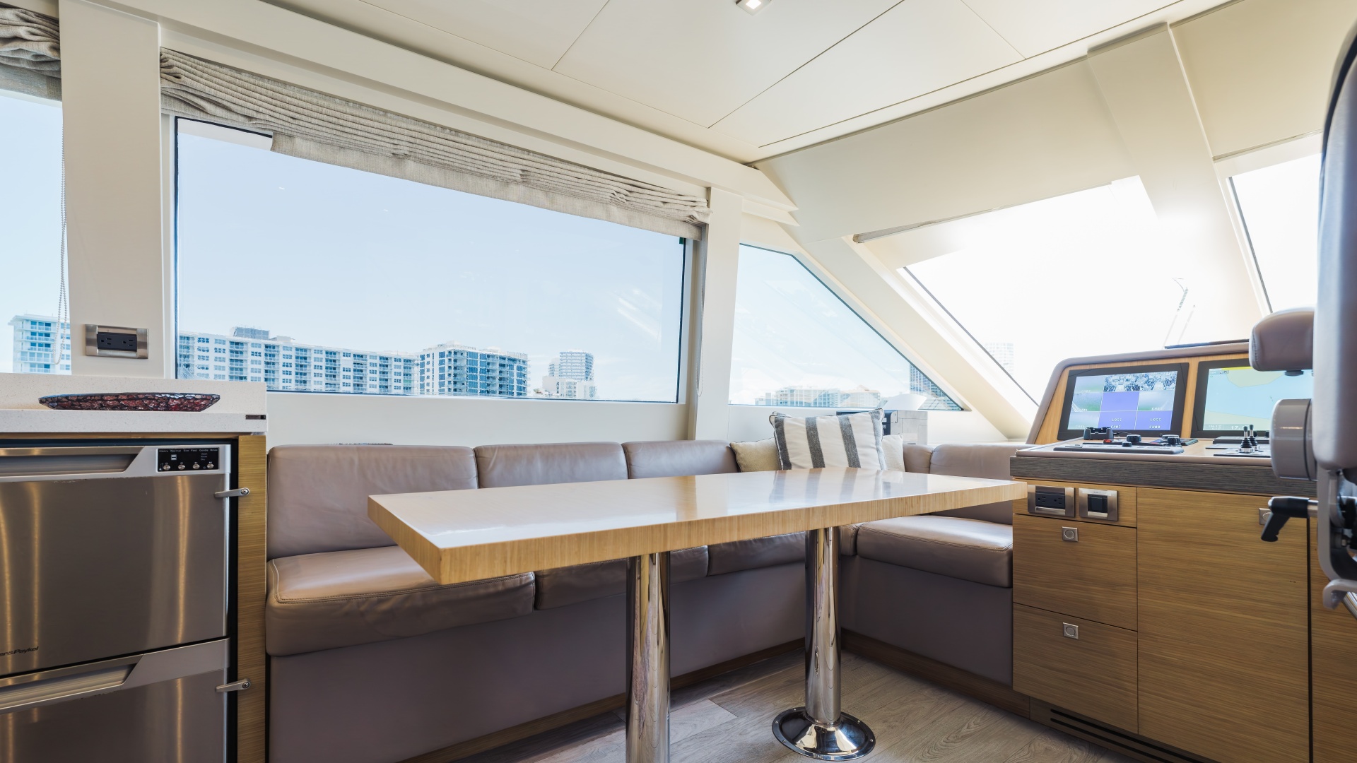 SEASEID 95ft Hargrave Yacht For Sale