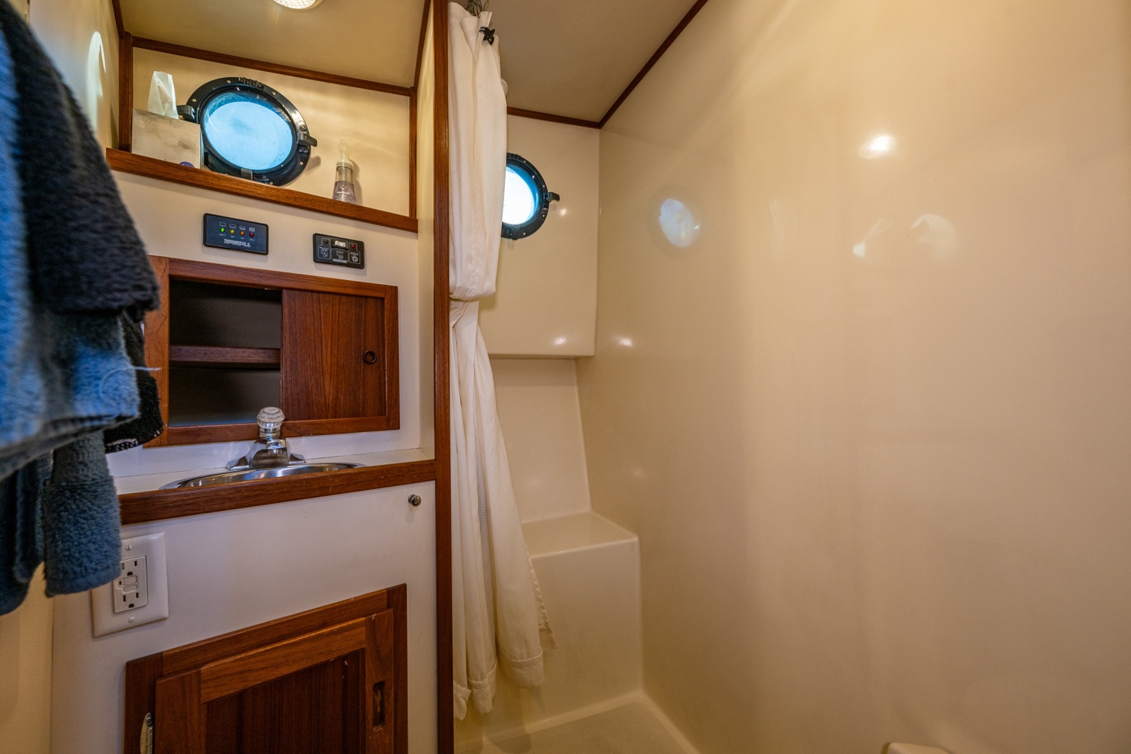 32ft Nordic Tugs Yacht For Sale