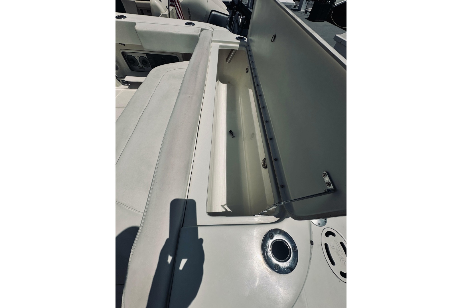 Fiasco 29ft Sea Ray Yacht For Sale Fiasco 29ft Sea Ray Yacht For Sale