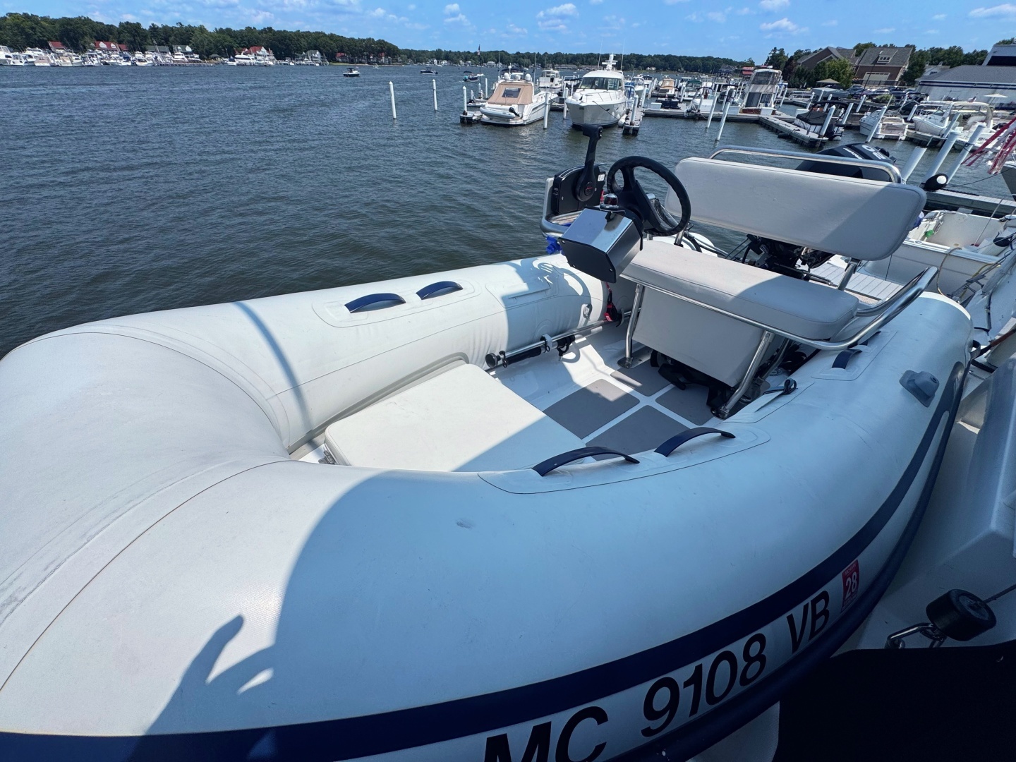 Carver 450 Voyager Pilothouse Yacht For Sale