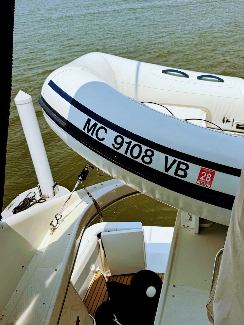 Carver 450 Voyager Pilothouse Yacht For Sale