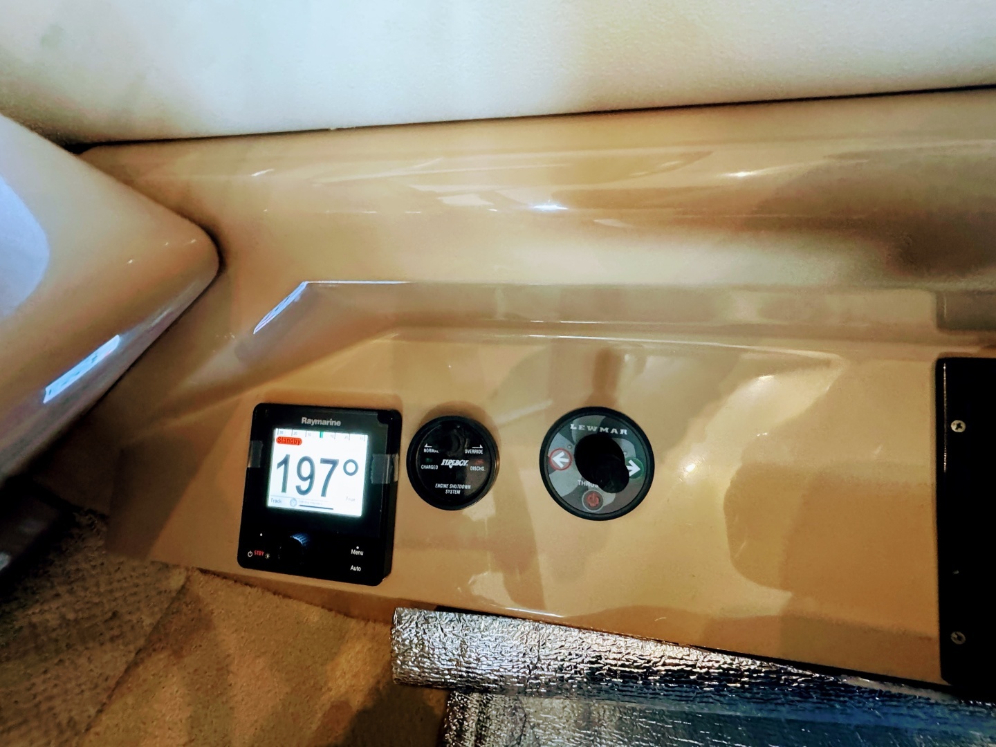 Carver 450 Voyager Pilothouse Yacht For Sale