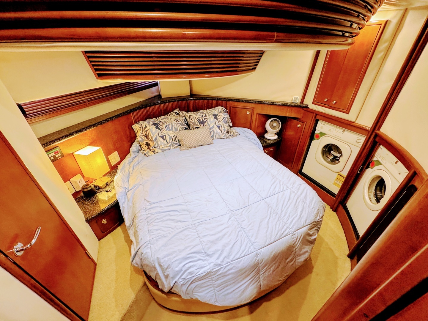 Carver 450 Voyager Pilothouse Yacht For Sale