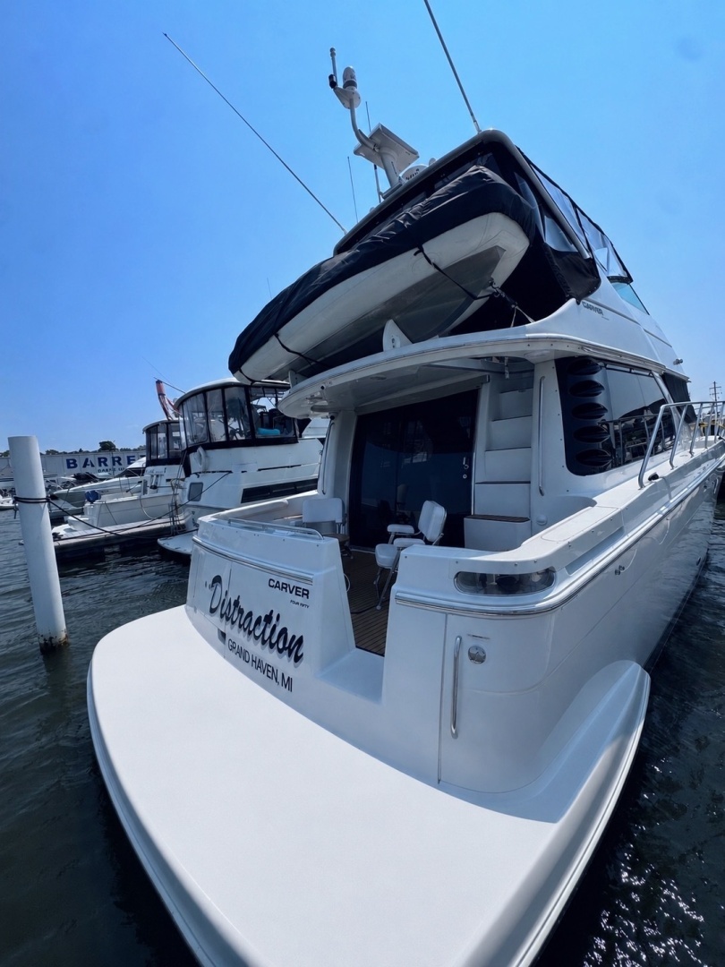 Carver 450 Voyager Pilothouse Yacht For Sale