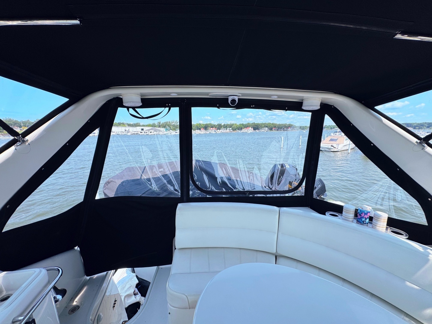 Carver 450 Voyager Pilothouse Yacht For Sale