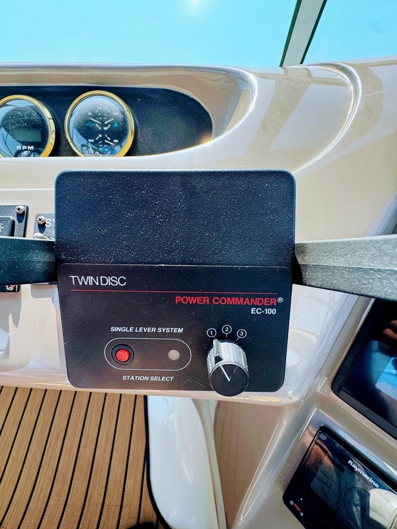 Carver 450 Voyager Pilothouse Yacht For Sale