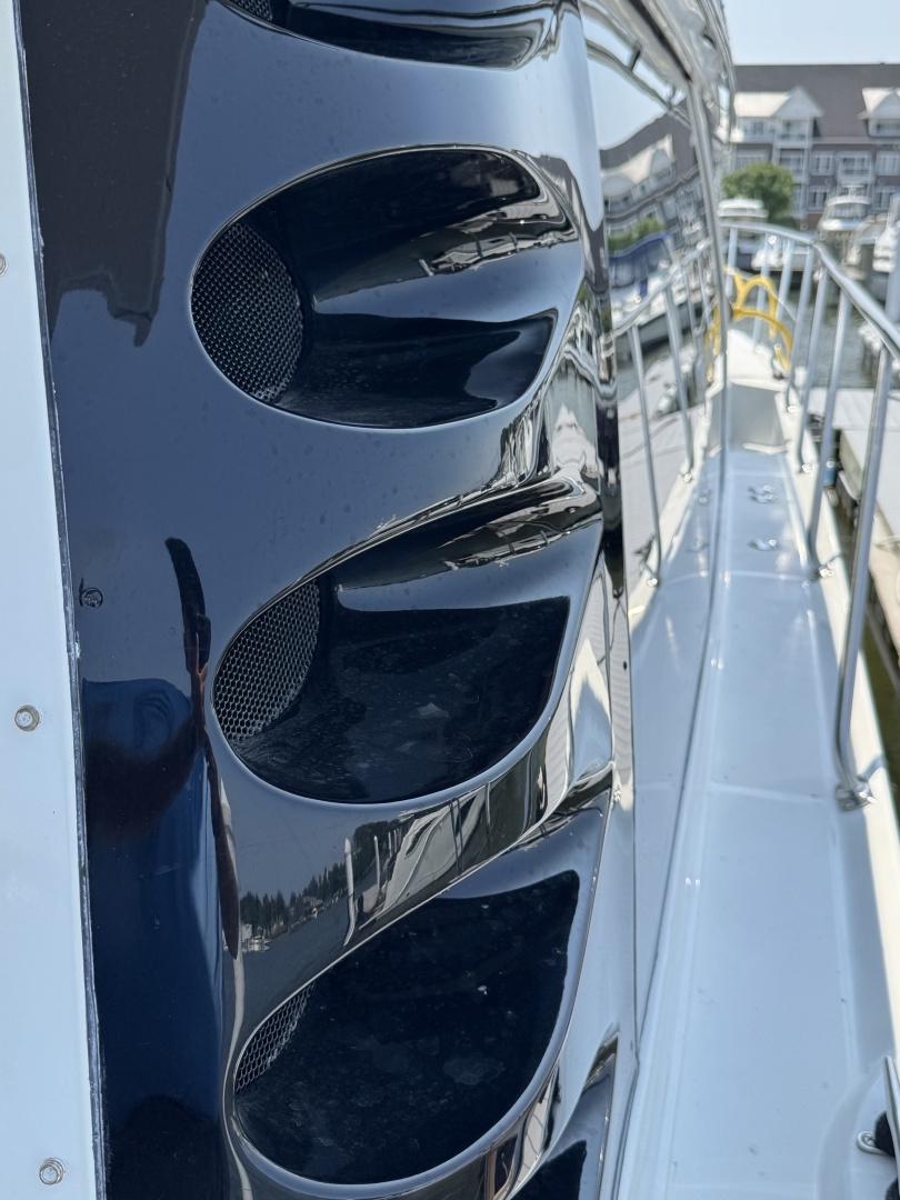 Carver 450 Voyager Pilothouse Yacht For Sale