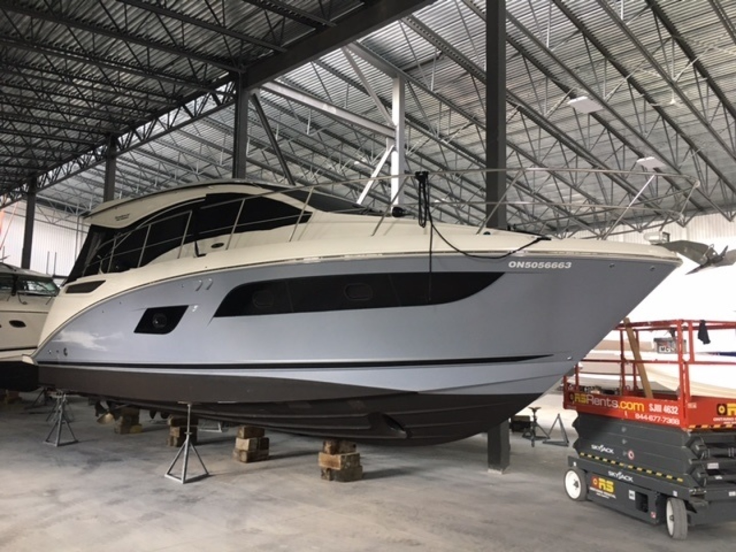April 40ft Sea Ray Yacht For Sale