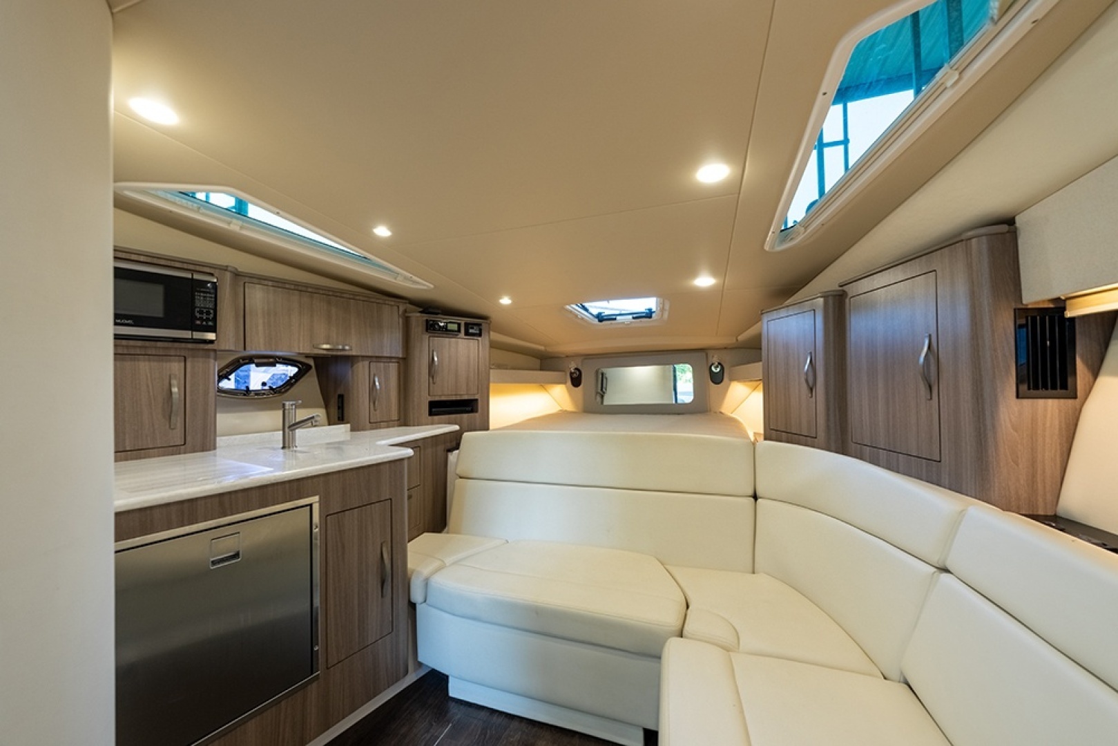 Regal 35 Sport Coupe Yacht For Sale