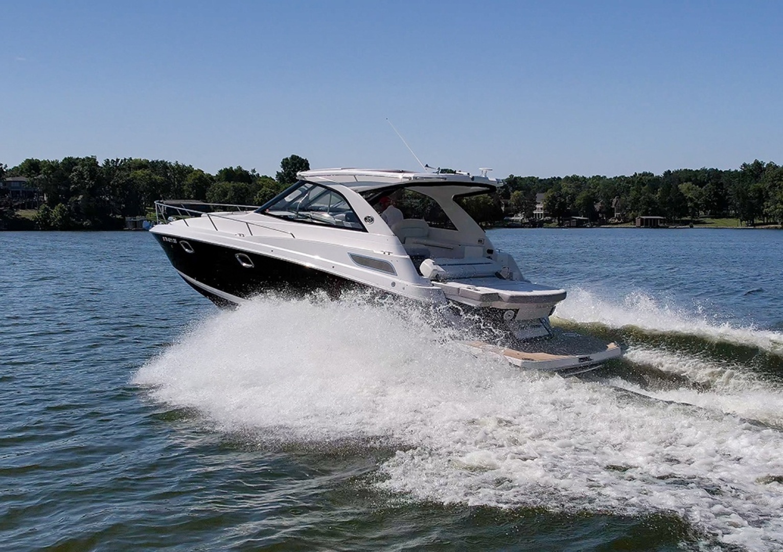 Regal 35 Sport Coupe Yacht For Sale
