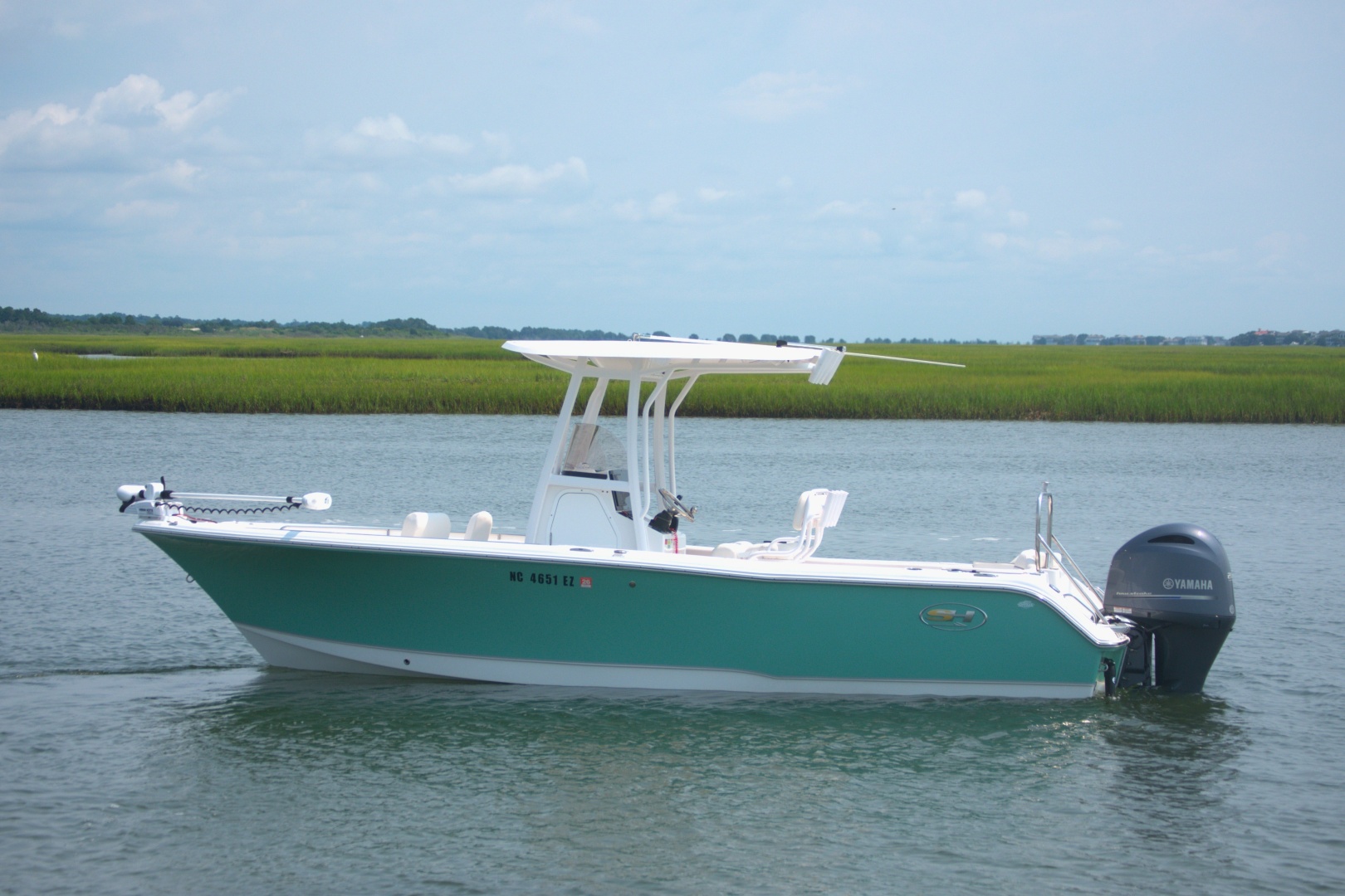 23ft Sea Hunt Yacht For Sale