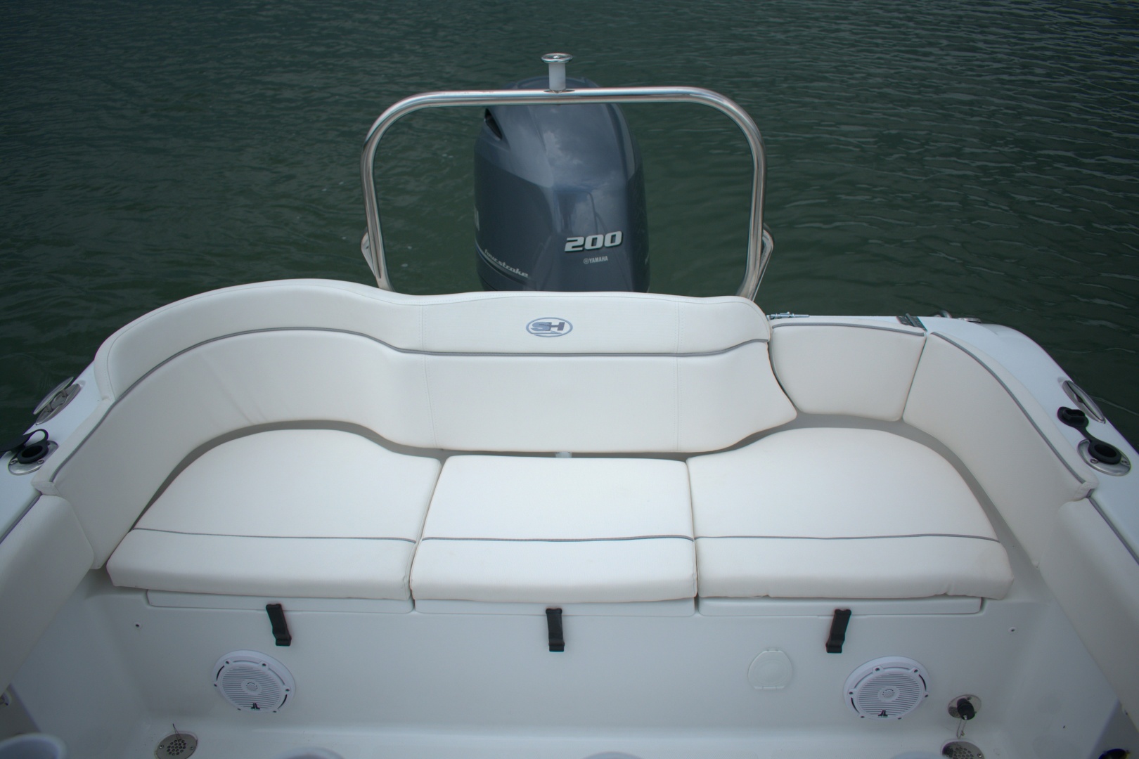 23ft Sea Hunt Yacht For Sale