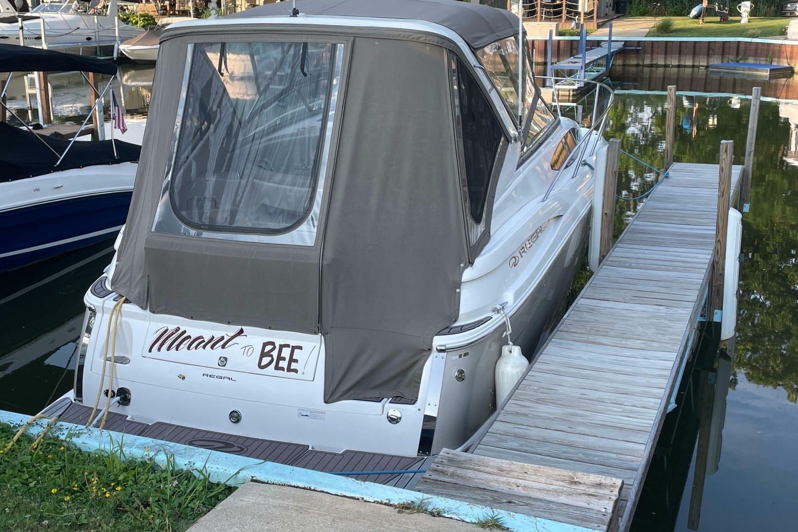 30ft Regal Yacht For Sale