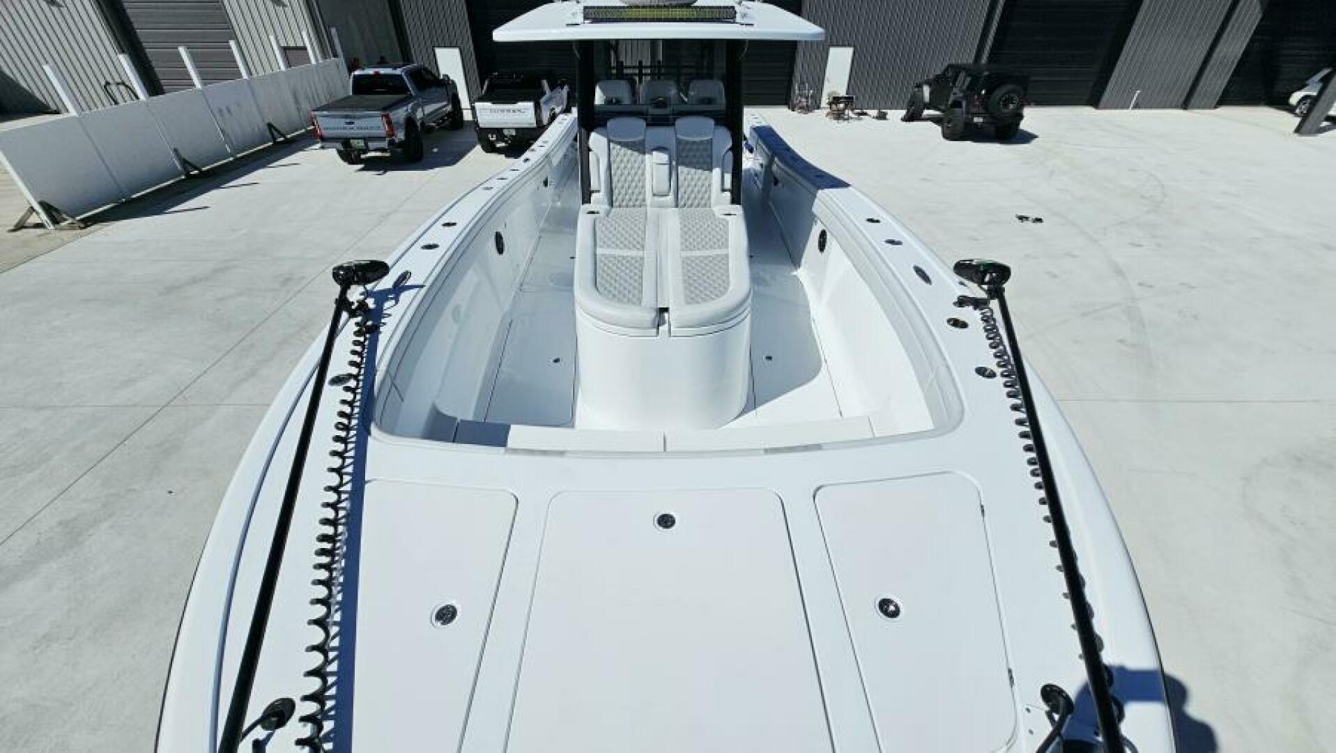 2025 Costa Custom 34SV